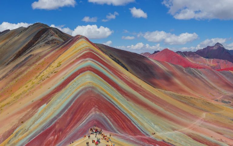 Montaña-Arcoiris-Vinicunca